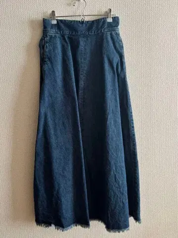 어퍼 하이츠 데님 스커트