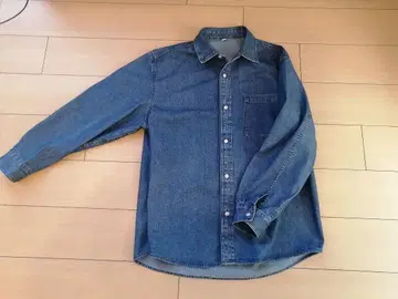 [ 새상품급 ] GU 데님 긴팔 셔츠 가슴 포켓 부착 루즈핏