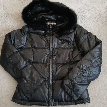 LAISSE PASSE 블랙 후드 부착 다운 자켓 사이즈 38