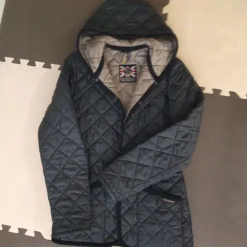 LAVENHAM 클레이던 후드 부착 퀼팅 자켓 블랙