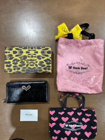 Think Bee! 하트 무늬 블랙 장지갑