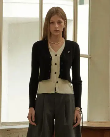 place studio V-Neck Knit Tea Cardigan