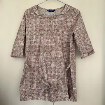 새상품 리버티 슬리핑 로즈 튜닉 블라우스