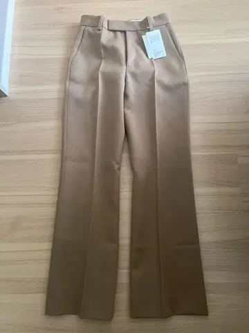 UNITED ARROWS 베이지 슬랙스 플레어 팬츠