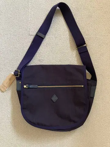 클레도란 숄더 미사용 새상품