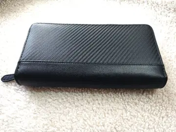 블랙 카본 장지갑