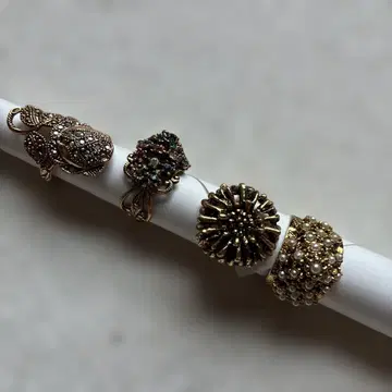 골드 계열 반지 세트 4종 프리 사이즈