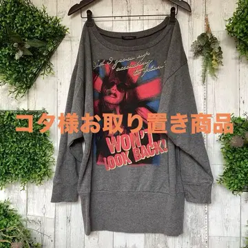 평평하게 놓았을 때 가슴 너비 60