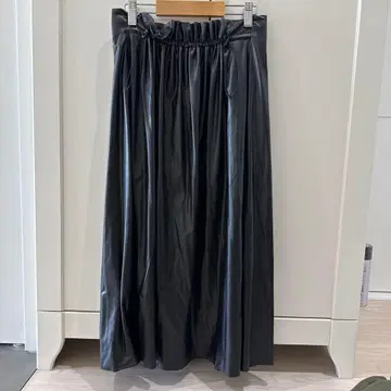 Ballsey 플레어 스커트 에코 가죽