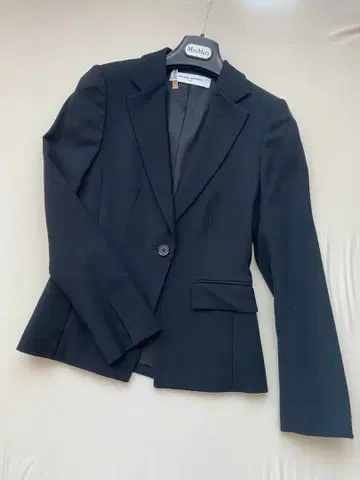 UNITED ARROWS 블랙 테일러드 자켓 36