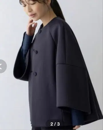 새상품급 Sono 마쉬멜로우 숏코트 네이비