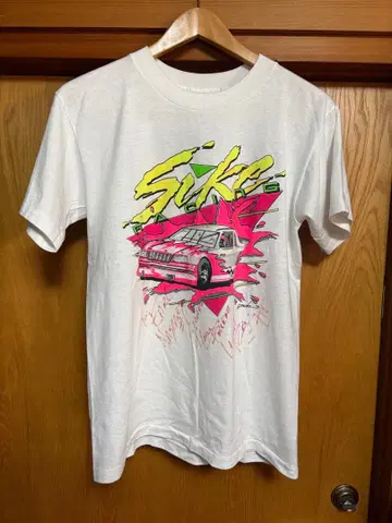 사인 포함 레이스카 T셔츠 화이트