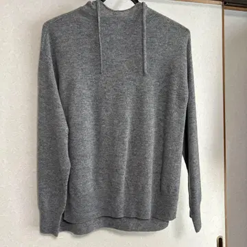 모라비토 그레이 후드 부착 후드티