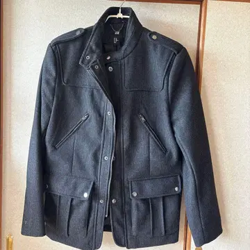 H&M 블랙 피 코트 EUR 50