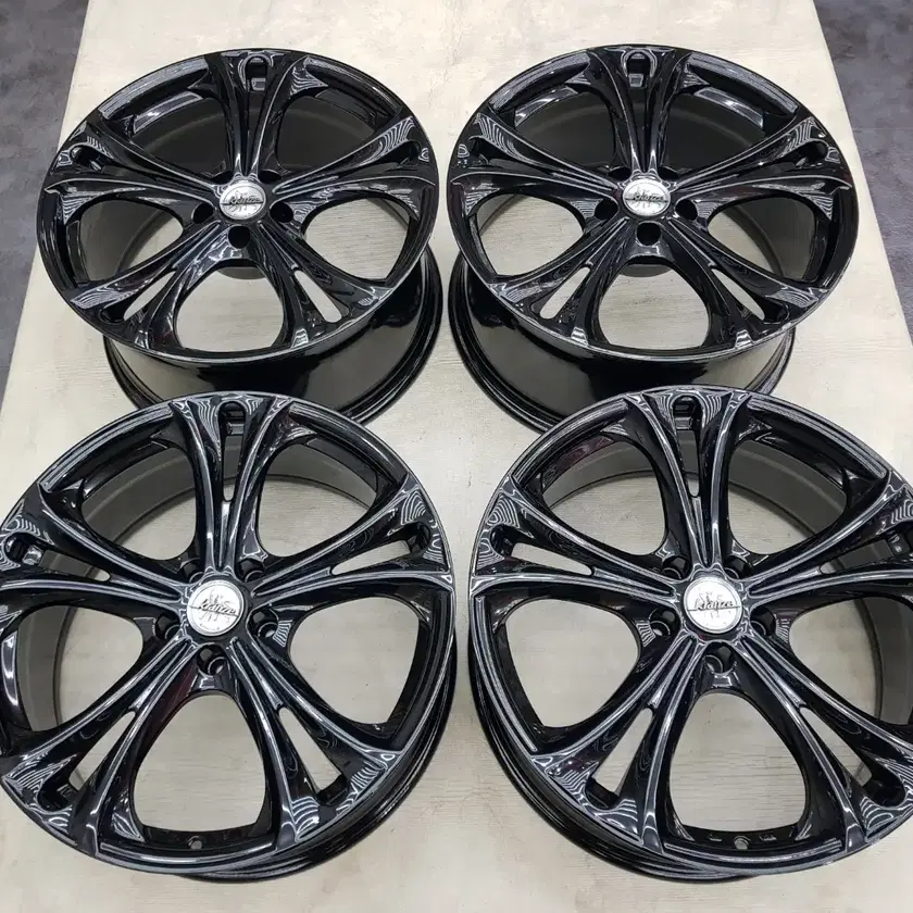 20-inch genuine Japanese-made Weds Kranze Cerberus III Evo genuine