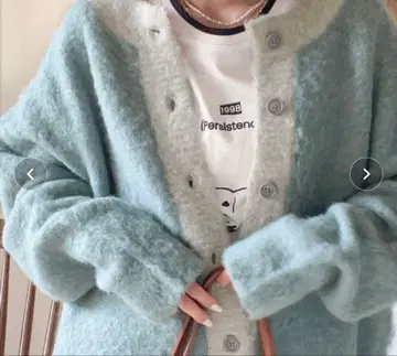 니트 가디건 미사용 새상품