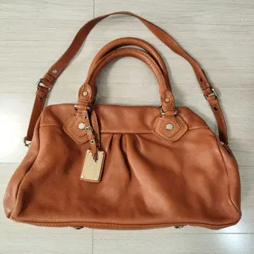 Marc Jacobs 카멜 브라운 가죽 핸드백