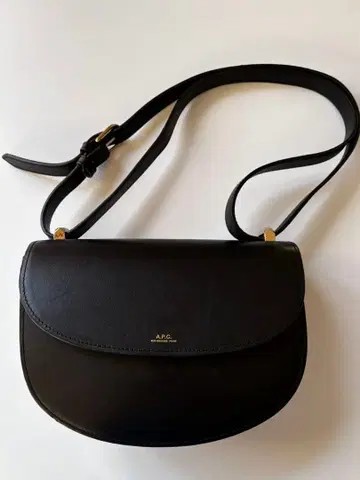 [ A.P.C ] Half Moon Bag