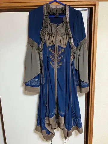 Ozz oneste / Renaissance Rose 가디건 원피스 파랑