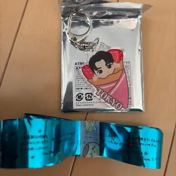 TREASURE 준규 도쿄 지역 한정 아크릴 키링