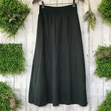 평평하게 놓았을 때 허리 32~38 밴딩 있음