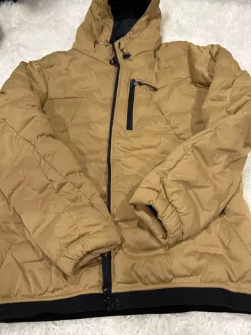 워크맨 얼티밋 후데트 후드티 다운 자켓