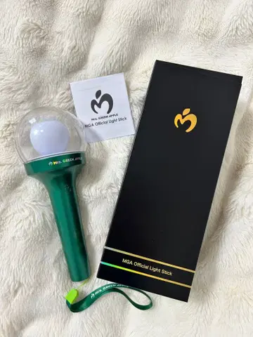 Mrs.GREEN APPLE MGA Official Light Stick
