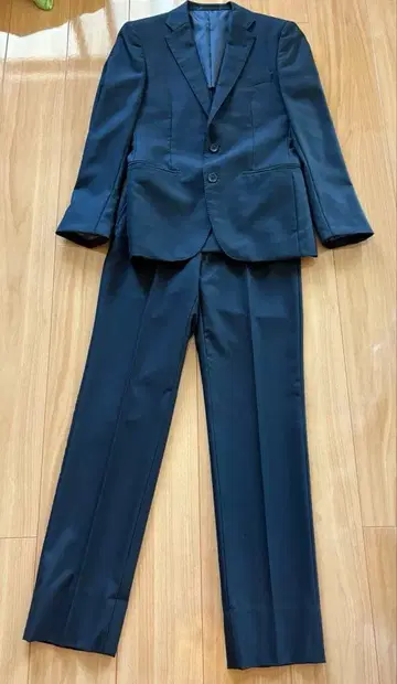 하자 있음! ONLY 수트 165 남성용