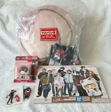 컬러풀 피치 제일복권 4점 & 할로윈 아크릴 스탠드