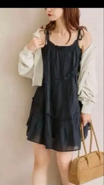 Kastane 인도면 티어드 튜닉 블랙