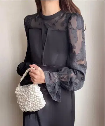 레이스 도킹 머메이드 원피스/FILLOU