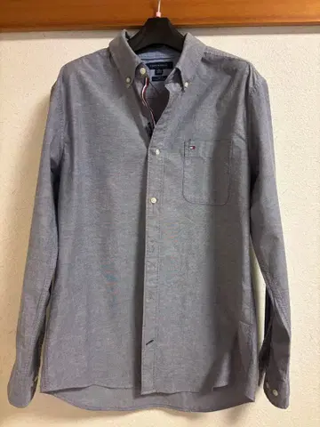 TOMMY HILFIGER 그레이 버튼 다운 셔츠 긴팔