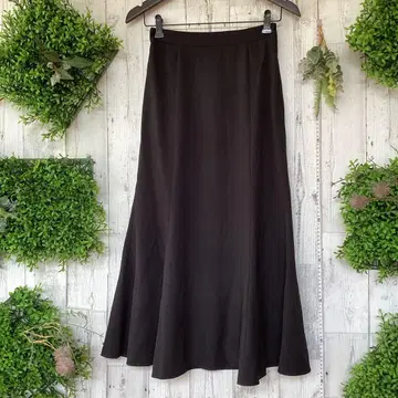 평평하게 놓았을 때 허리 32 밴딩 있음