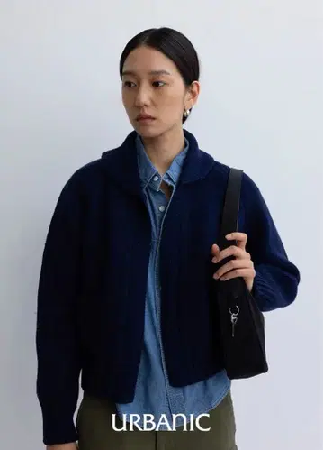 Urbanic 30 Chambery 네이비 니트 가디건