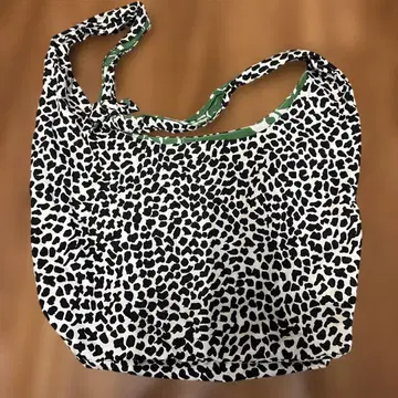 marimekko 레오파드 무늬 토트백