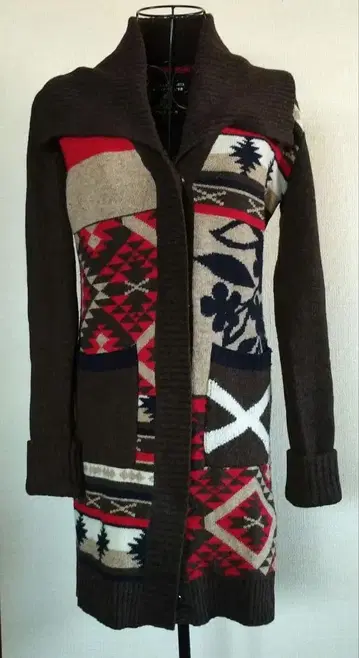 [ SCAPA SPORTS ROYAL ] 기하학 패턴 롱 가디건