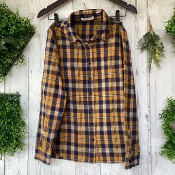 평평하게 놓았을 때 가슴 너비 47