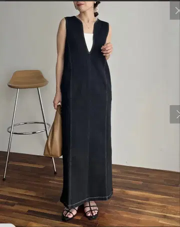 [ CAPRICIEUX LE'MAGE ] I라인 데님 원피스