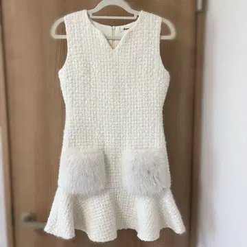 LUMIGNON(루미뇽) 트위드 슬리브리스 원피스