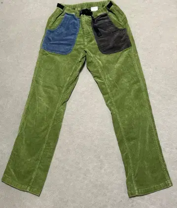 새상품급 AIGLE 올리브 그린 워크 코듀로이 팬츠