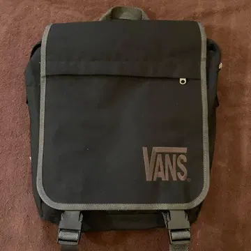 VANS 블랙 백팩