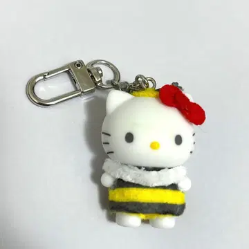 치비토모 하치상 헬로키티