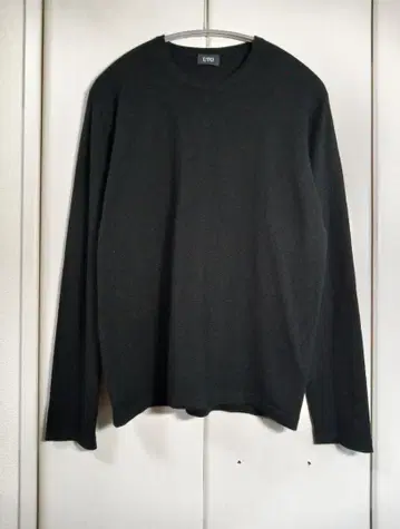 하자품 UTO 캐시미어 100% 블랙 스웨터