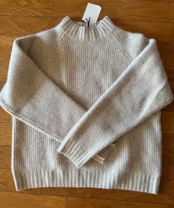 새상품 택 포함 ambidex bulle savon 긴팔 니트 스웨터