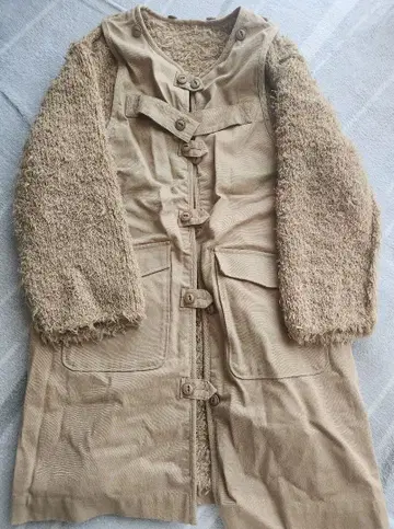 etretokyo 리버서블 보아 코트