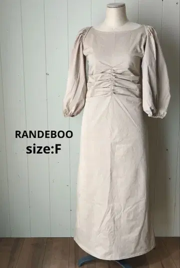 RANDEBOO 세퍼레이트 퍼프 슬리브 원피스 베이지