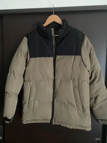 wmb 다운 자켓 블랙 베이지