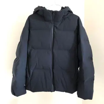 새상품급 UNIQLO 심리스 다운 후드티 S 블랙 유니클로