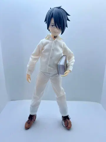 레이 약속의 네버랜드 1/6 퓨어니모 캐릭터 인형 피규어