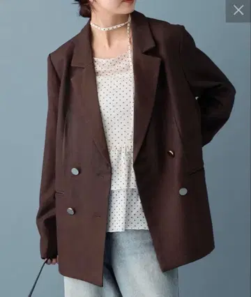 mystic 골드 버튼 테일러드 자켓 브라운